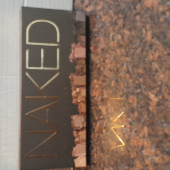 Urban Decay New "Naked" Pallette. Never Opened or Used